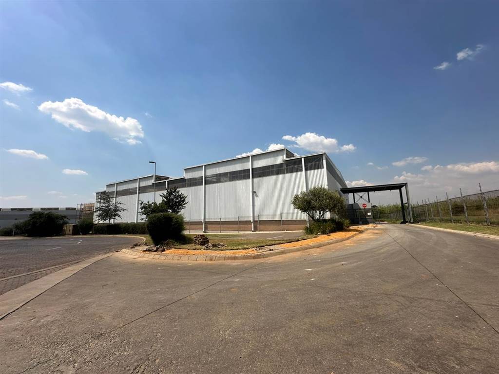 2559  m² Industrial space in Clayville photo number 24