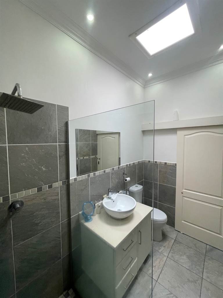 2 Bed House in Eshowe photo number 9