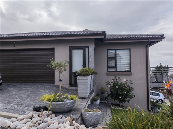 3 Bedroom House 3 Bedroom House
