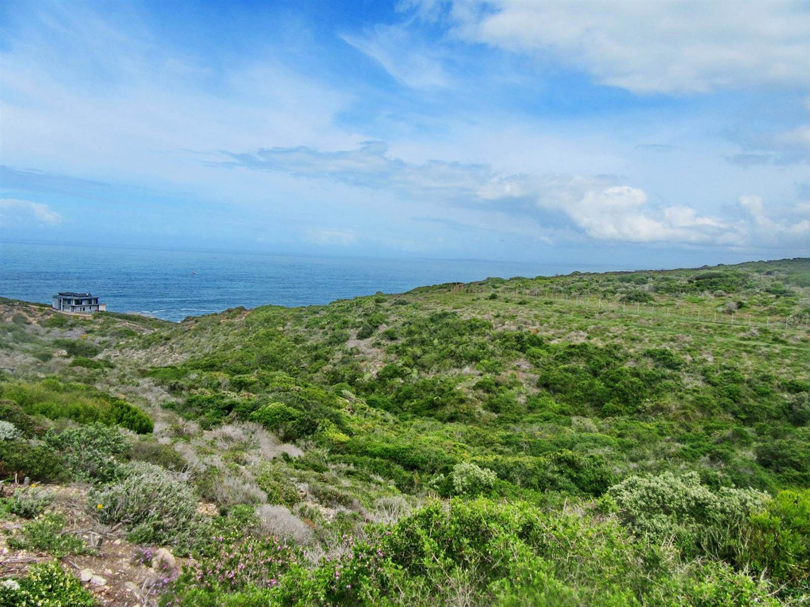 1058 m² Land available in Pinnacle Point Golf Estate photo number 5