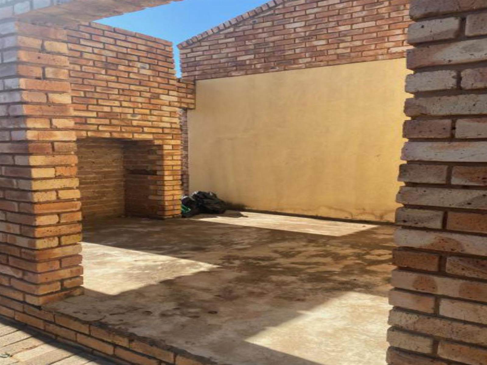 4 Bed House in Mabopane photo number 10