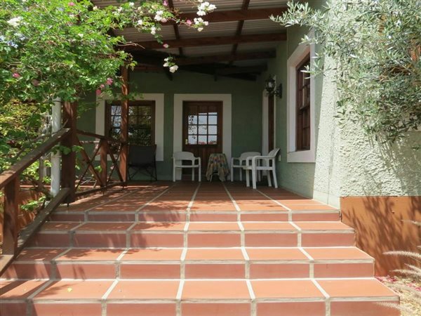 2 Bedroom House 2 Bedroom House