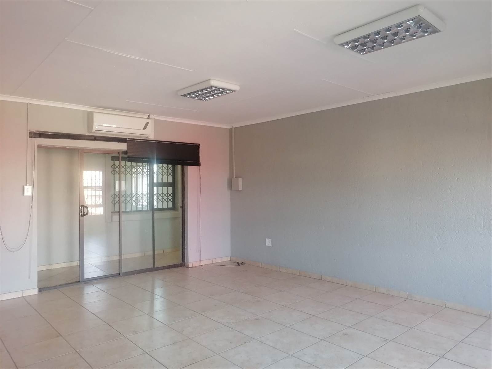 300  m² Industrial space in Polokwane Central photo number 3