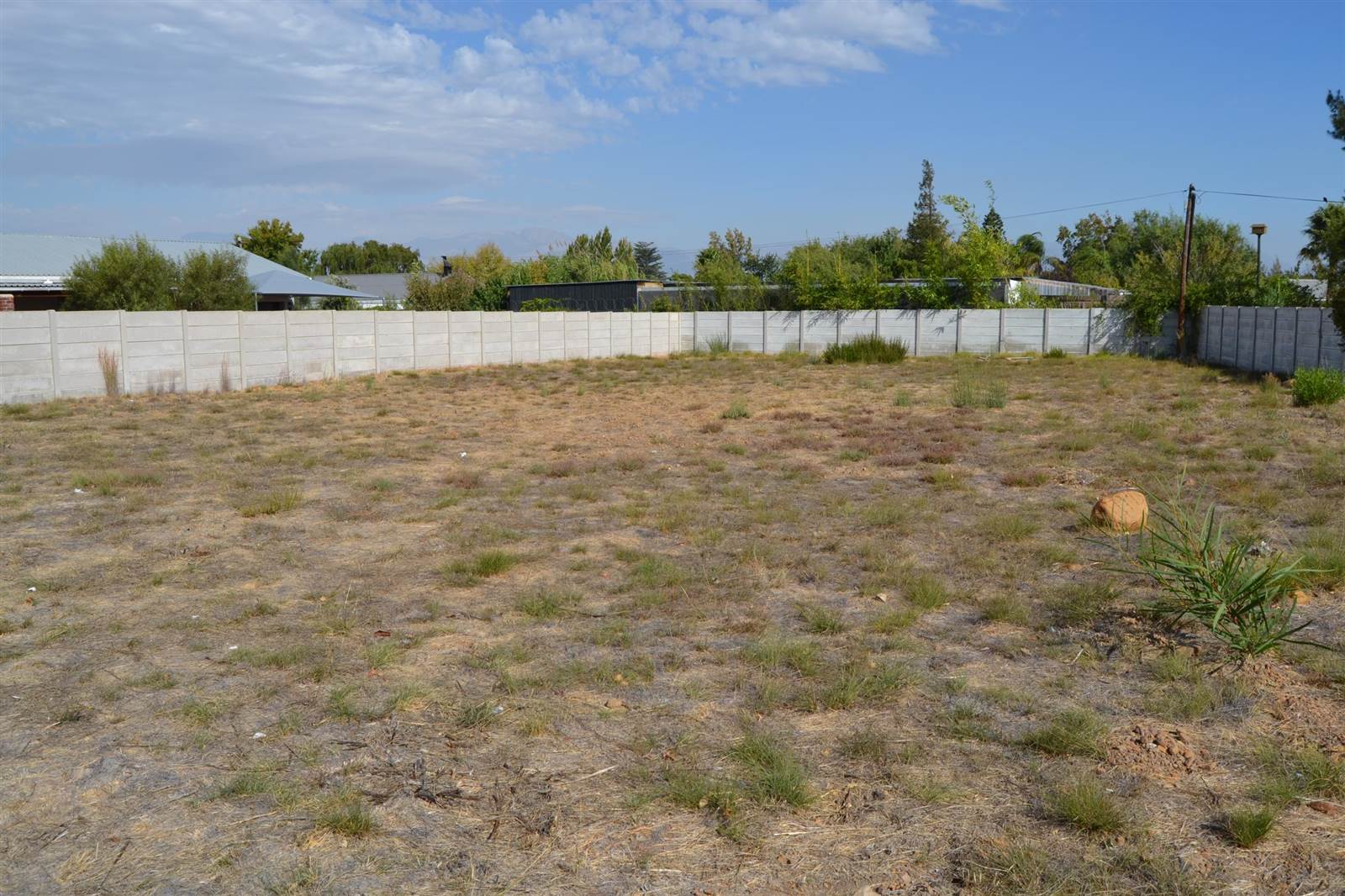 889 m² Land available in Prince Alfred Hamlet photo number 3