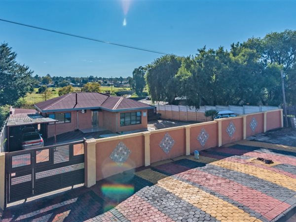 3 Bedroom House