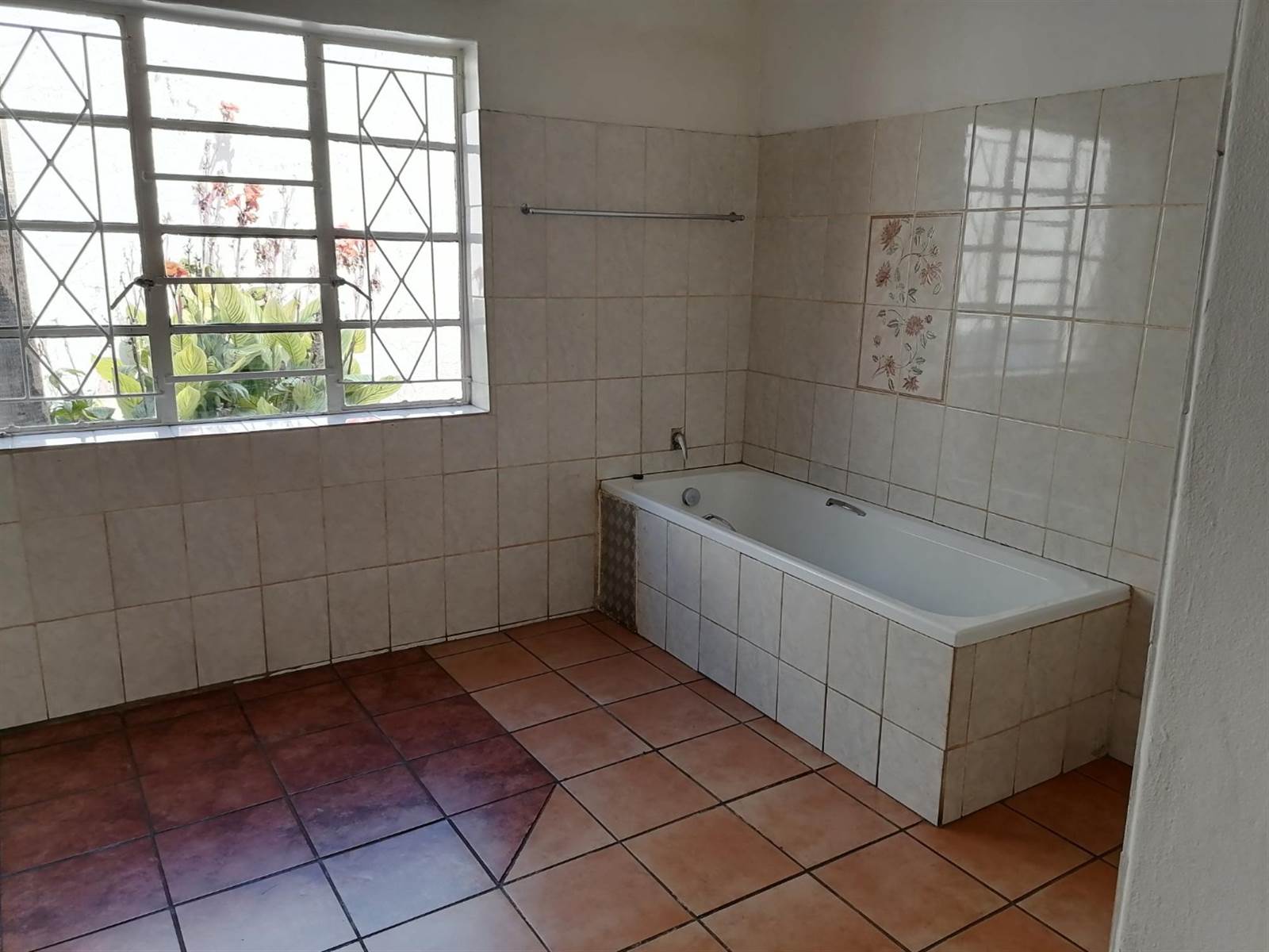 2 Bed House in Boksburg South photo number 17