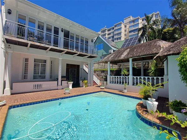 3 Bedroom Townhouse 3 Bedroom Townhouse