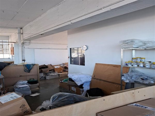 330 m² Commercial space 330 m² Commercial space