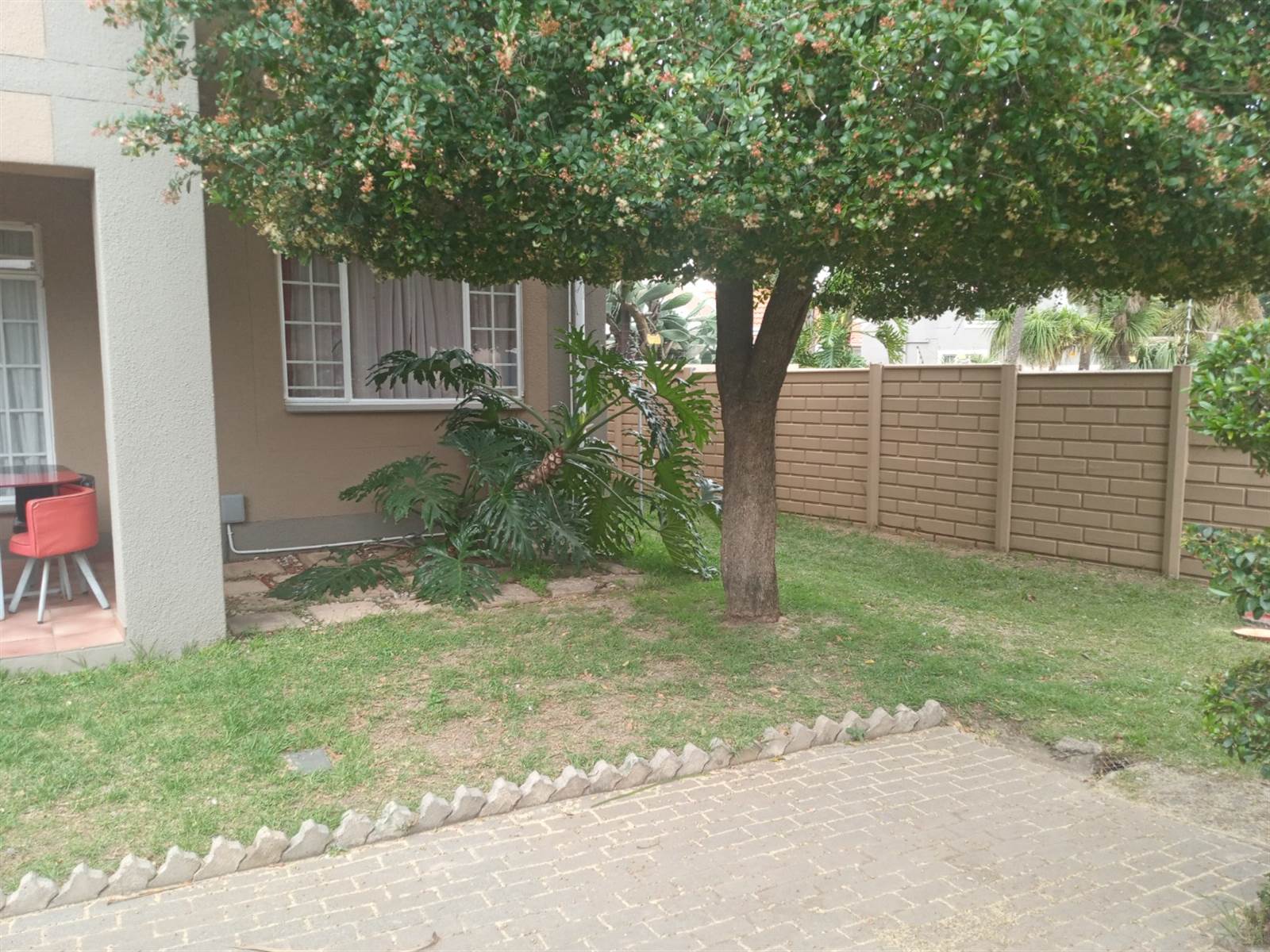 2 Bed Townhouse in Kempton Park Central photo number 13