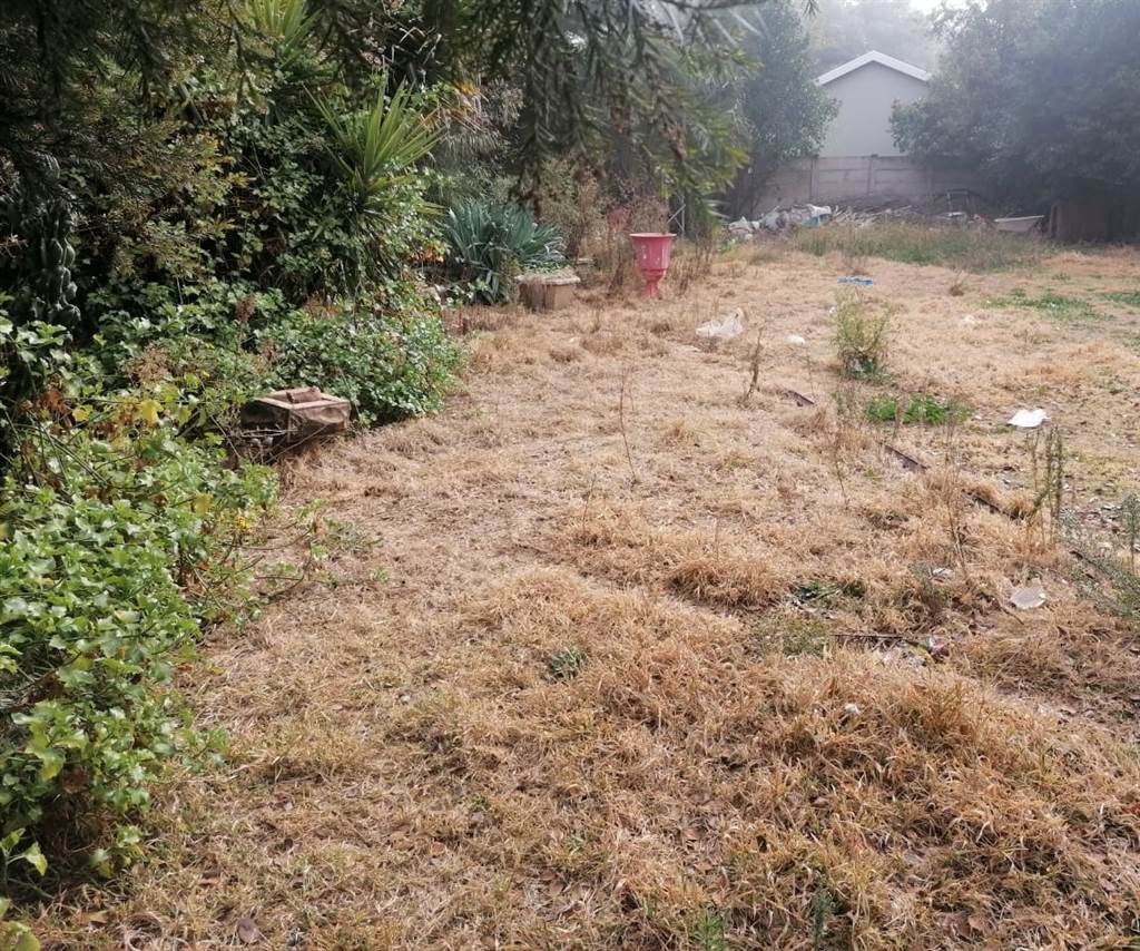 377 m² Land available in Pellissier photo number 4