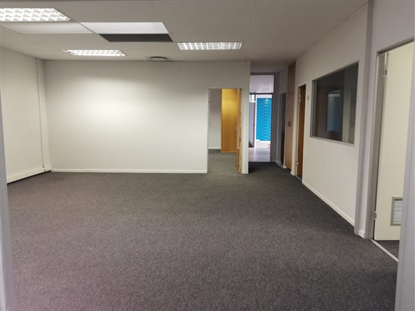 200  m² Office Space