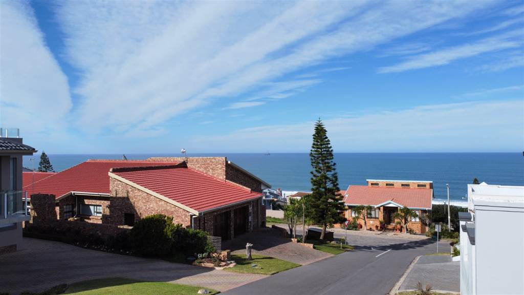 property for sale in reebok mossel bay