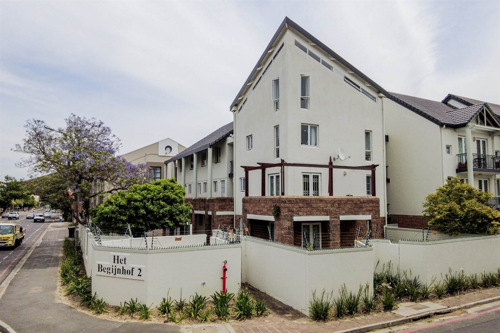 2 Bed Apartment for sale in Stellenbosch Central | T4709069 | Private ...