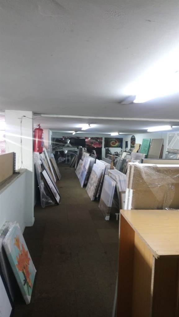 2150  m² Commercial space in Durban CBD photo number 8