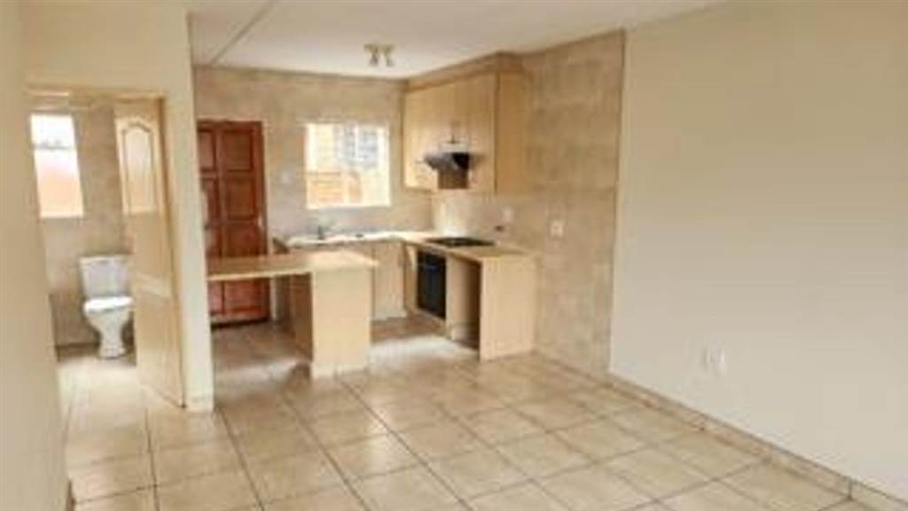 2 Bed Apartment in Dalpark photo number 1