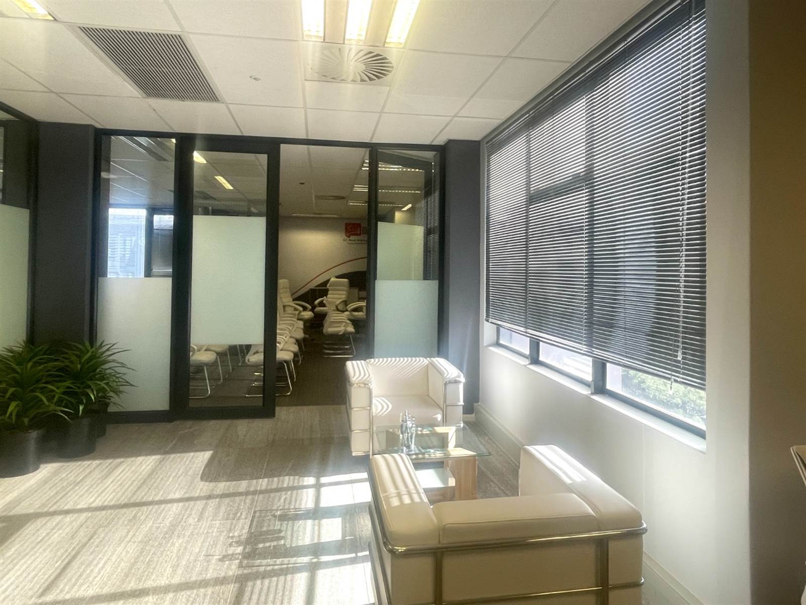 153  m² Commercial space in Umhlanga Ridge photo number 3