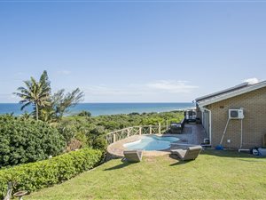 3 Bed House in Zinkwazi Beach