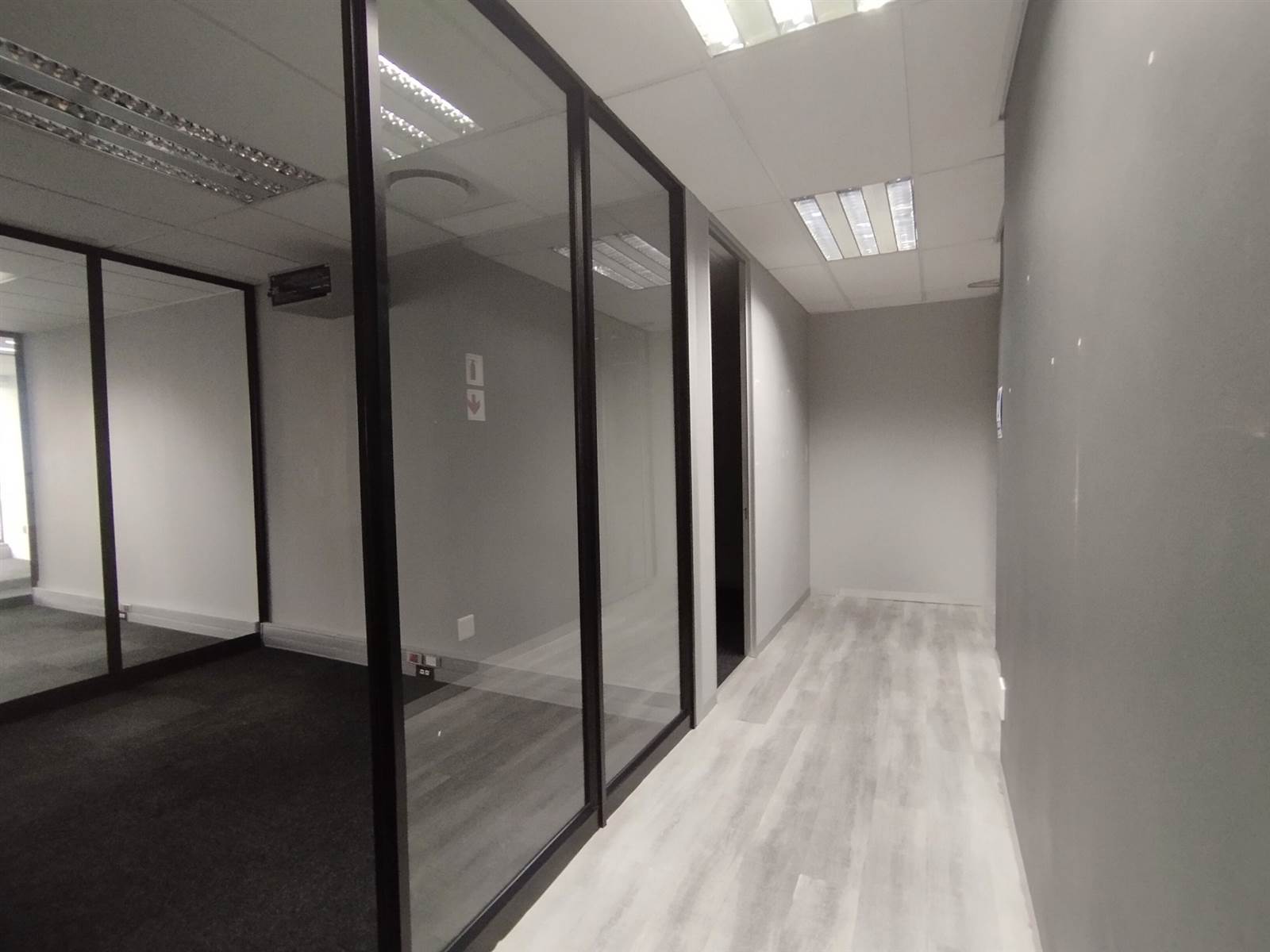 424  m² Office Space in Westville photo number 12