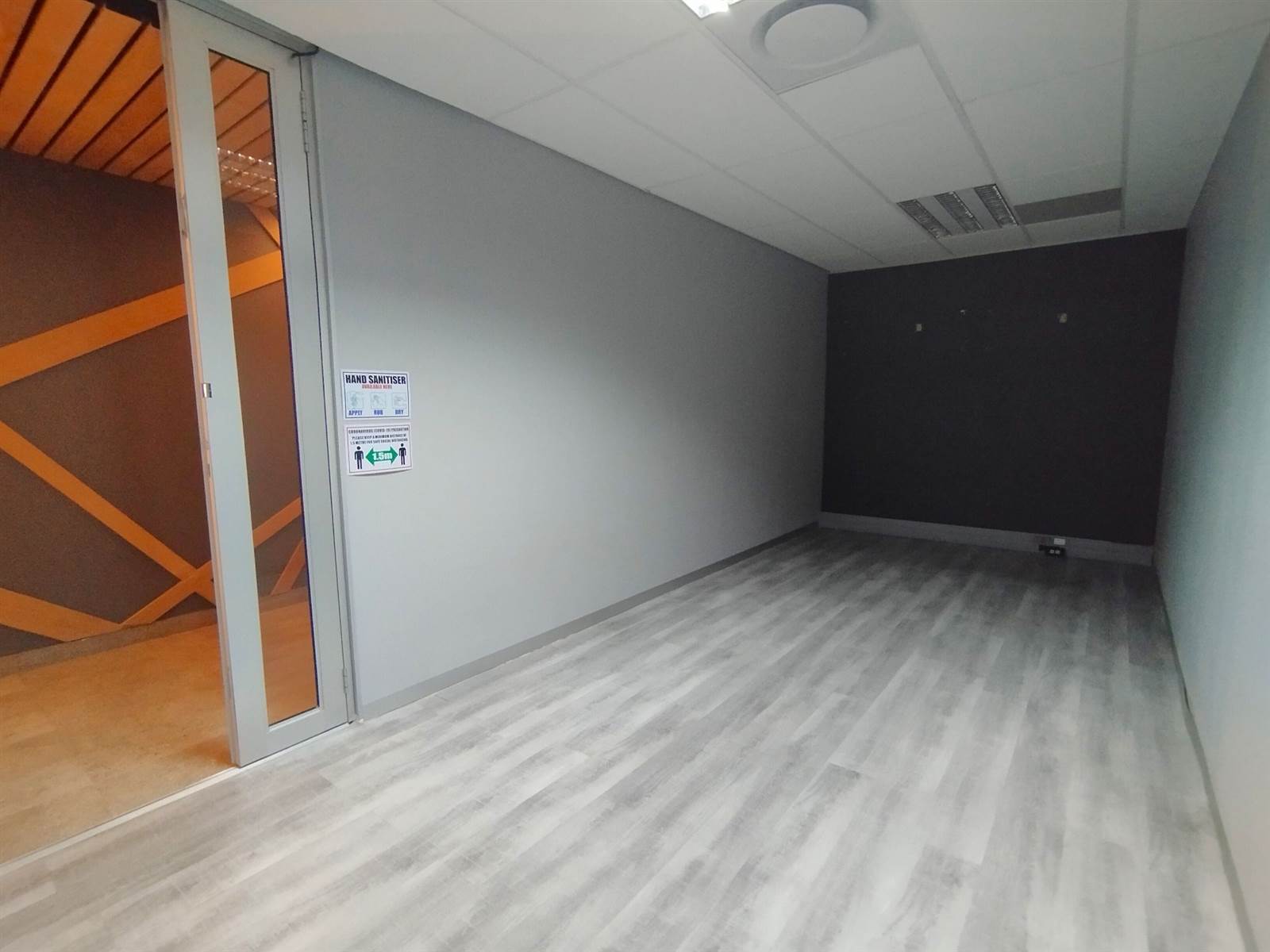 424  m² Office Space in Westville photo number 4