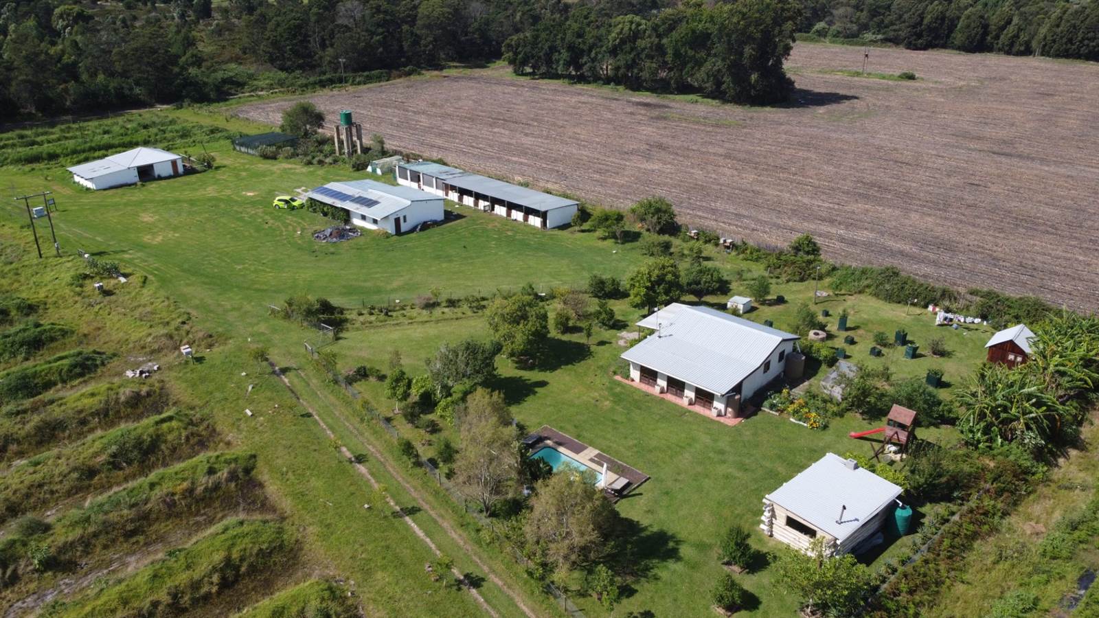 10.3 ha Smallholding in Humansdorp photo number 2