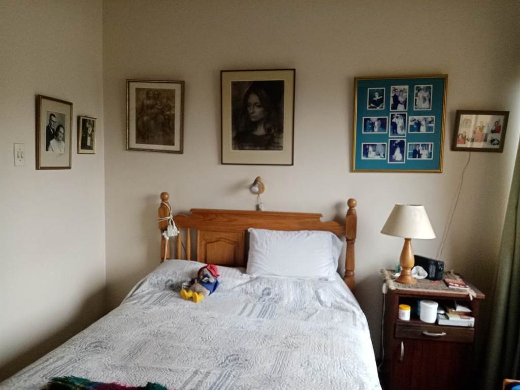 2 Bed Apartment in Pietermaritzburg Central photo number 5
