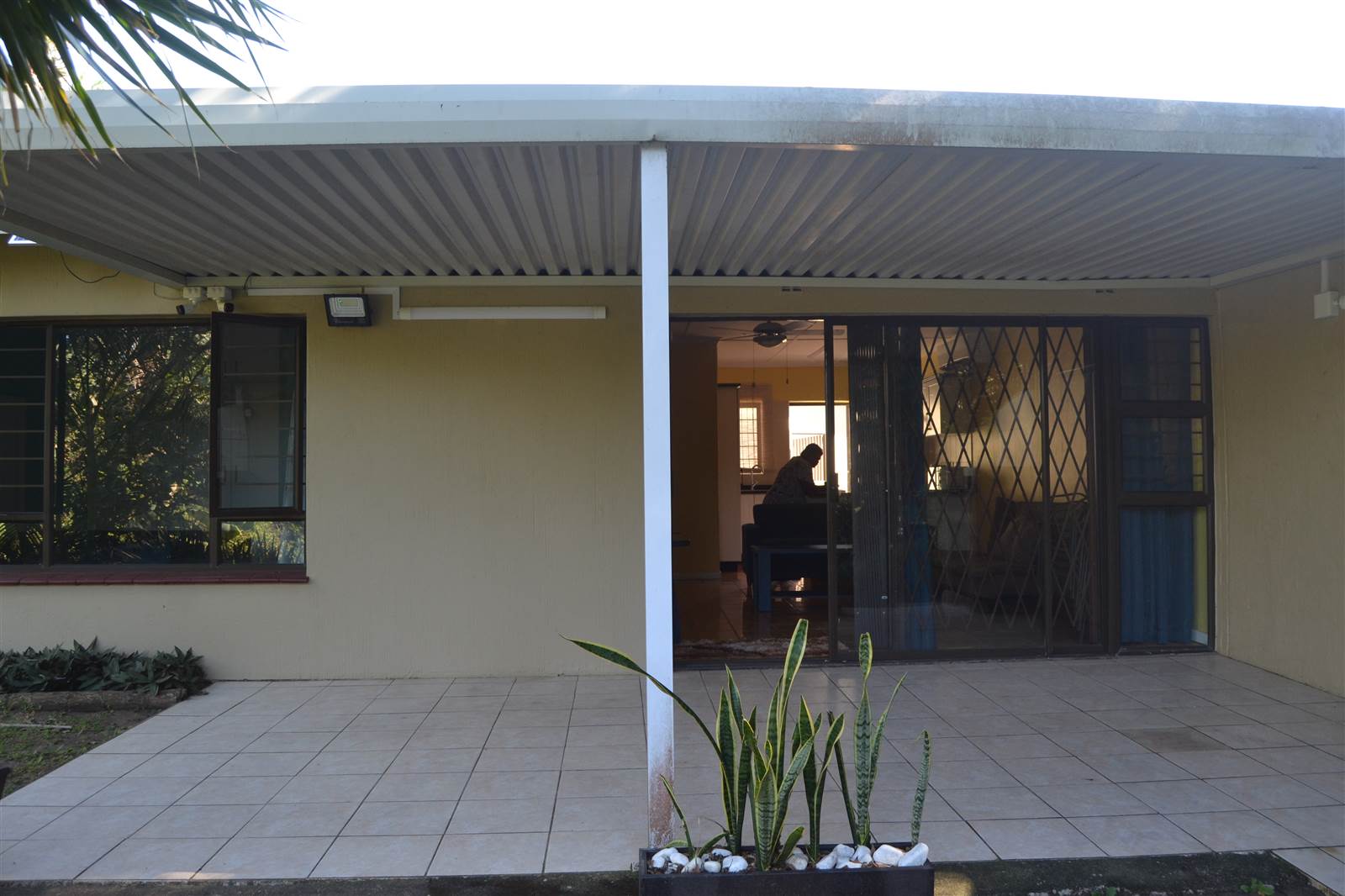 2 Bed Simplex in Scottburgh South photo number 1