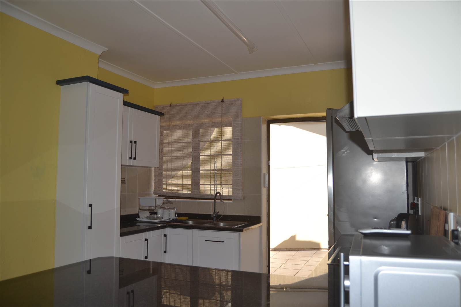 2 Bed Simplex in Scottburgh South photo number 8