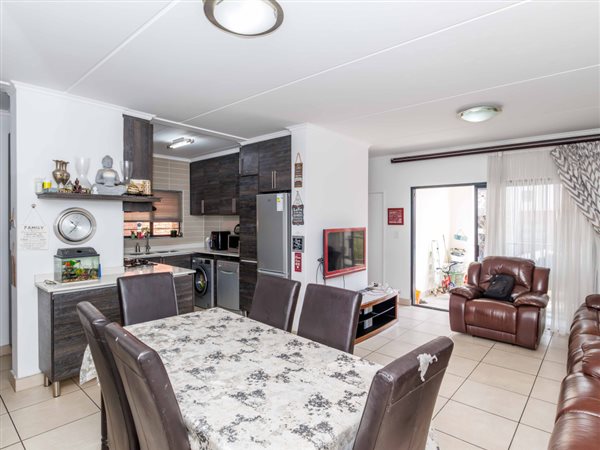 3 Bed Apartment