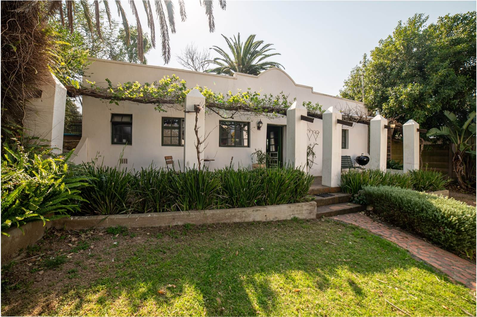 5 Bed House in Swellendam photo number 1