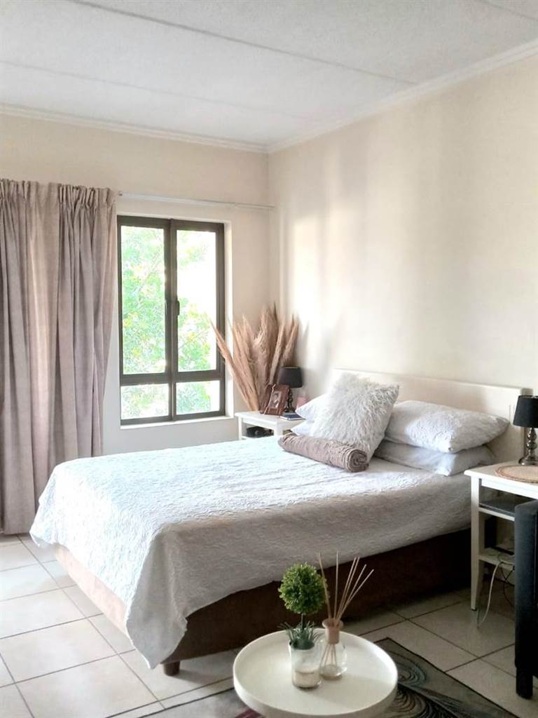 1 Bed Apartment in Witkoppen photo number 5