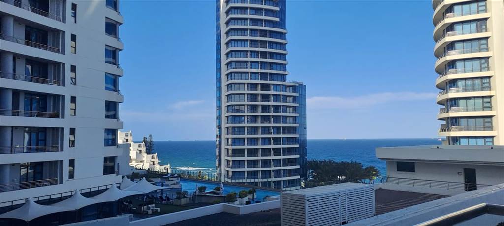 3 Bed Apartment in Umhlanga Rocks photo number 1
