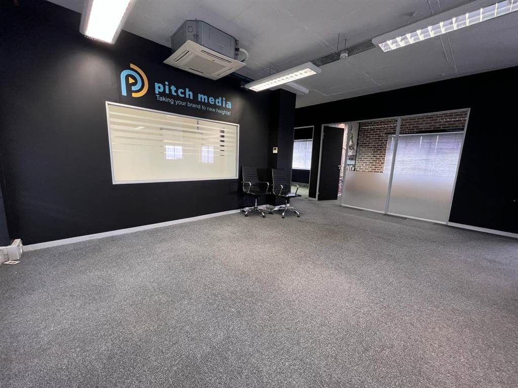 96  m² Commercial space in Parklands photo number 5