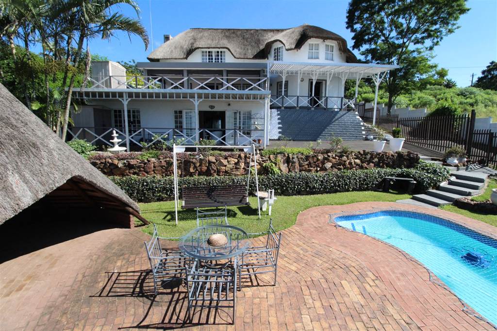 3 Bedroom House 3 Bedroom House