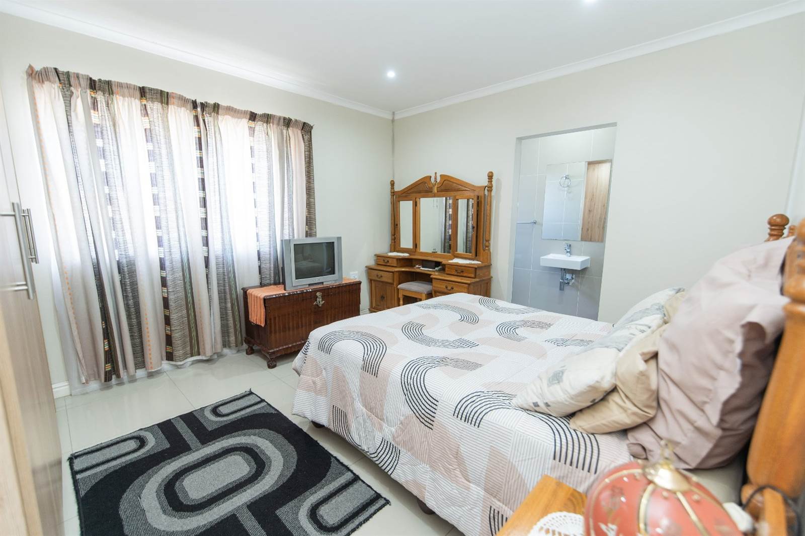 3 Bed House in Parsons Vlei photo number 22