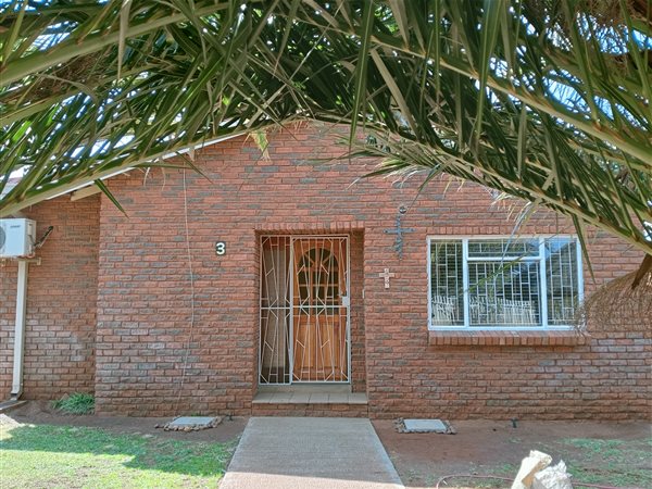 3 Bedroom House 3 Bedroom House