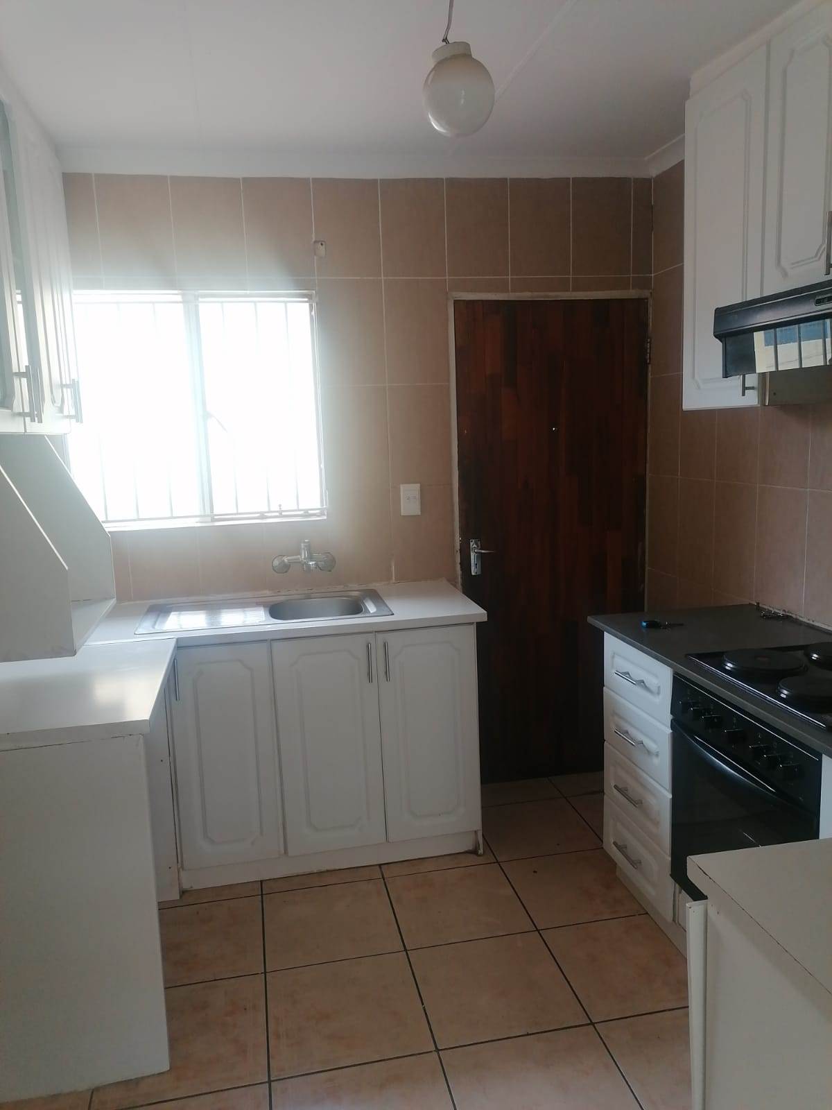 3 Bed Townhouse in Ormonde photo number 1
