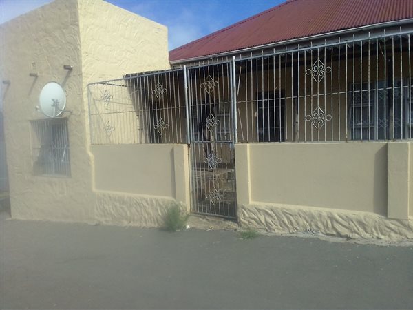 10 Bed House in Southernwood