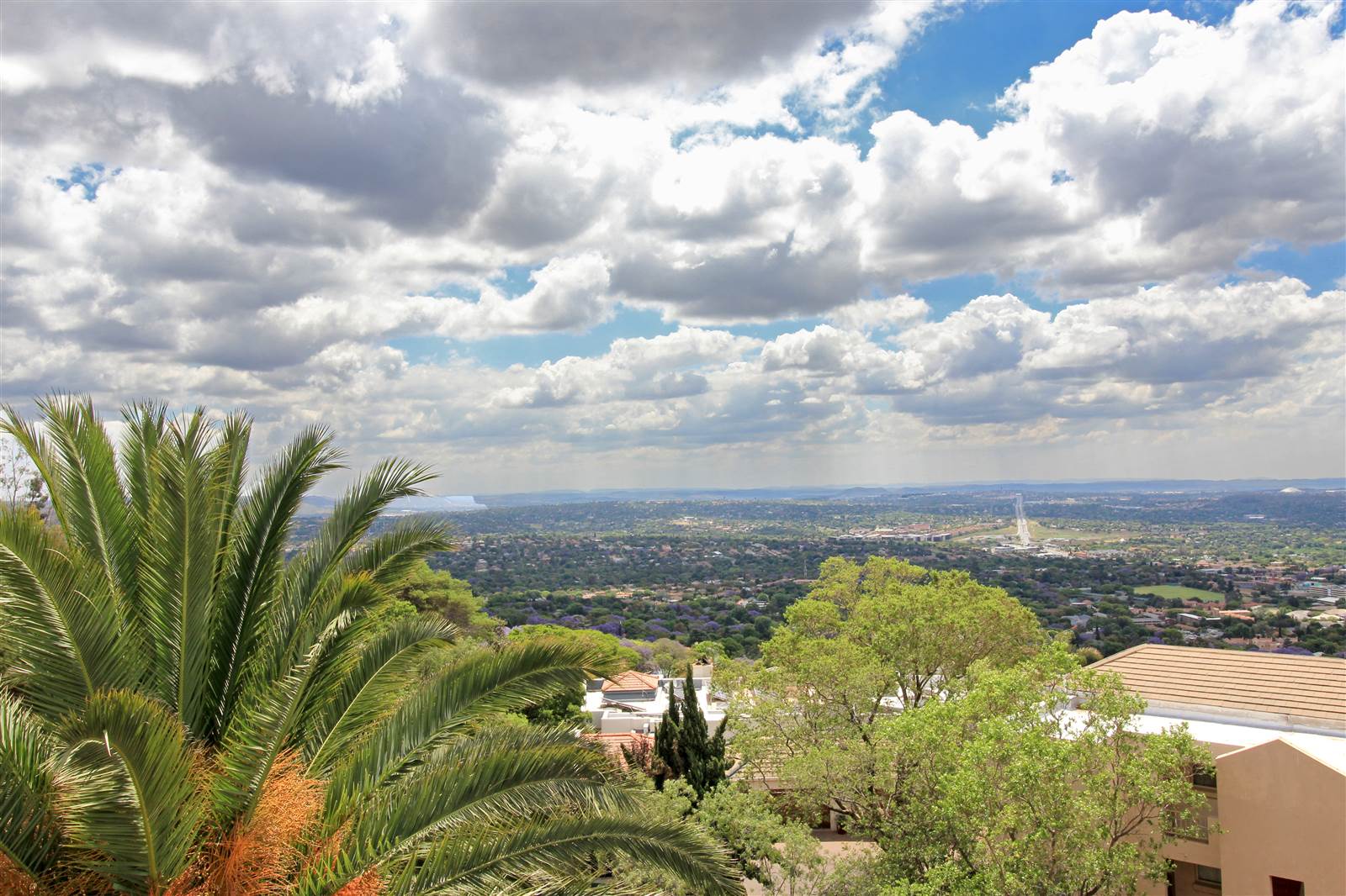 3 Bed House in Northcliff photo number 10