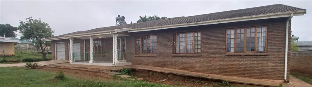 3 Bed House in Kokstad photo number 2