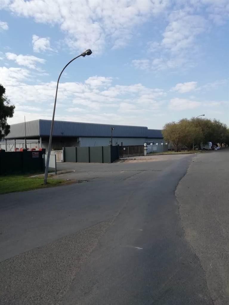 34878  m² Industrial space in Elandsfontein AH photo number 10