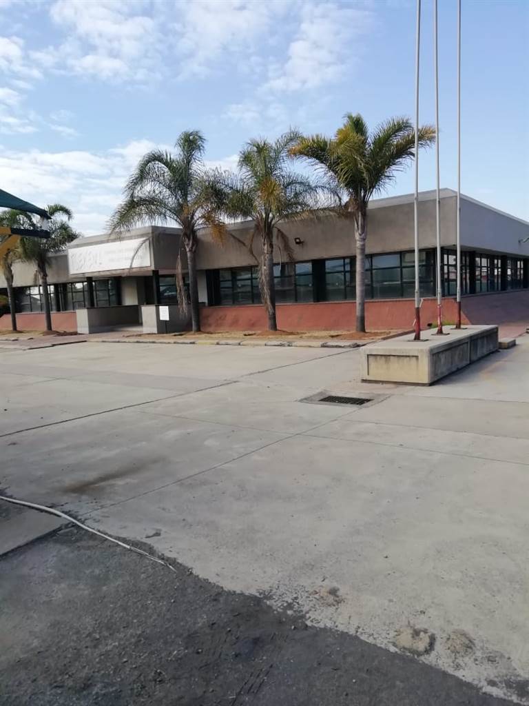 34878  m² Industrial space in Elandsfontein AH photo number 12