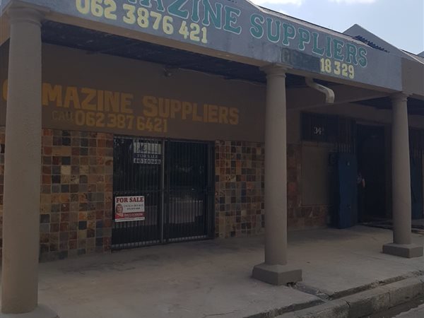 893  m² Commercial space in Brakpan North