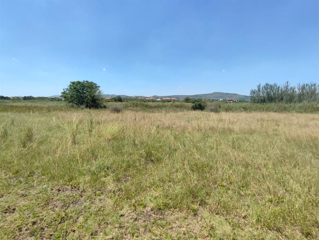 1452 m² Land available in Melodie photo number 12
