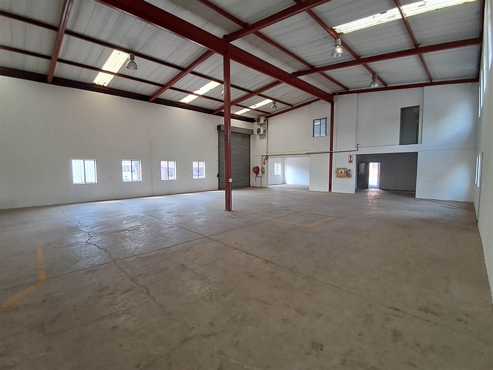 822  m² Industrial space in Kya Sands photo number 13