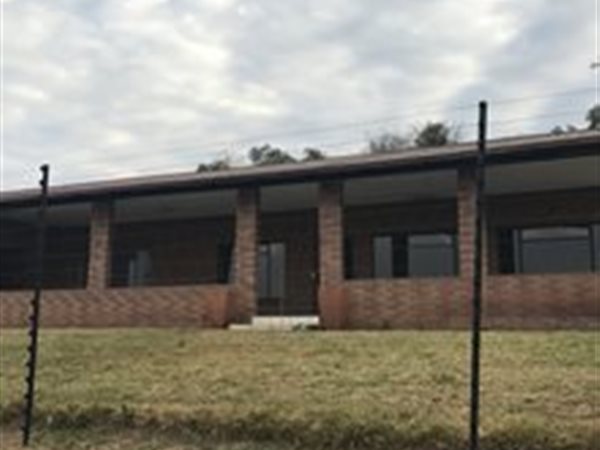 3 Bedroom House 3 Bedroom House