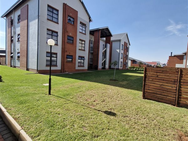 2 Bedroom Apartment 2 Bedroom Apartment