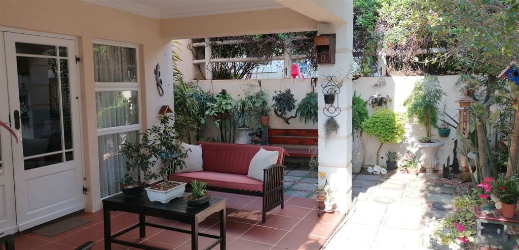 3 Bed Apartment in La Lucia photo number 22