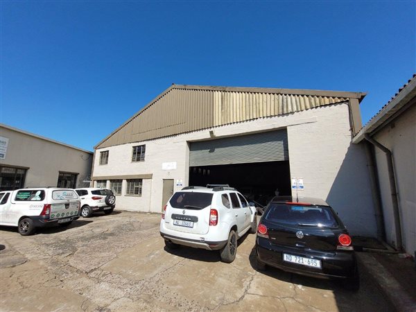 520  m² Industrial space in Pineside