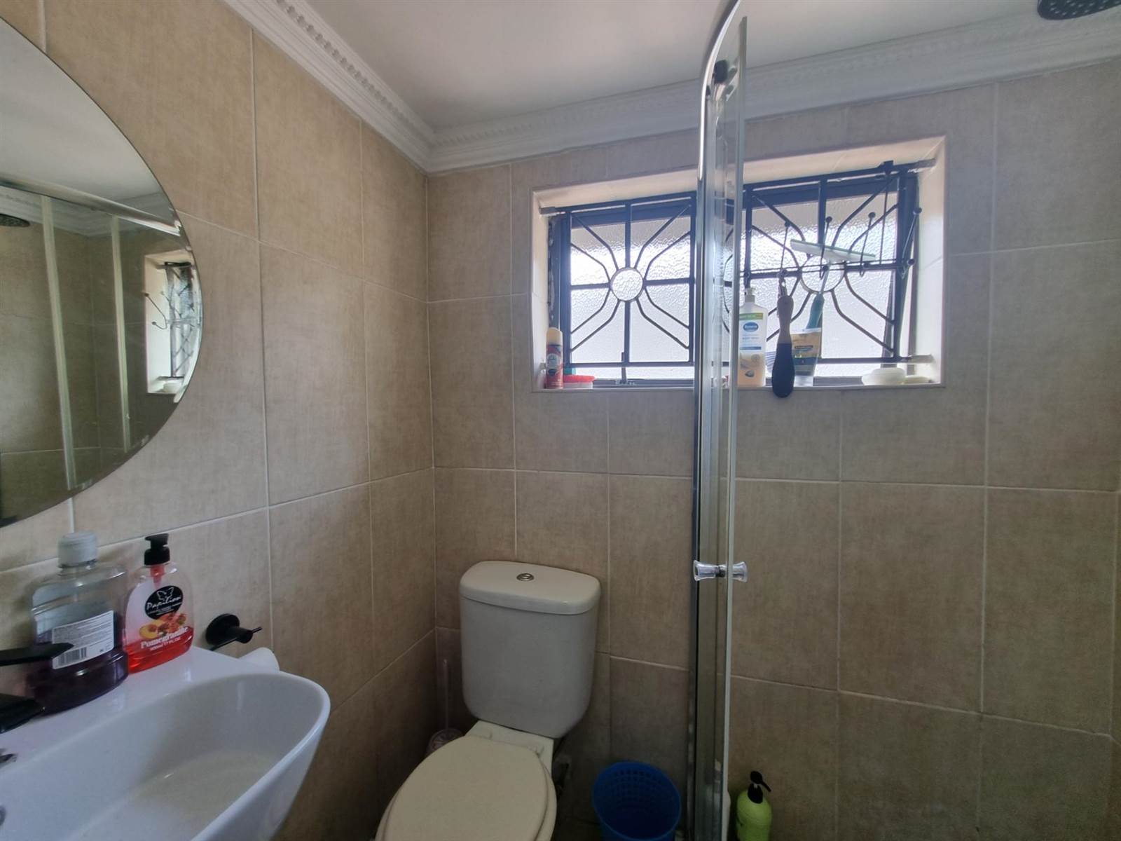 2 Bed House in Umlazi photo number 13