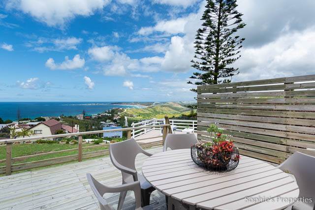 4 Bed House in Brenton on Sea photo number 30